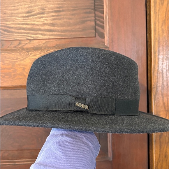 Scala Hat - Picture 3 of 4